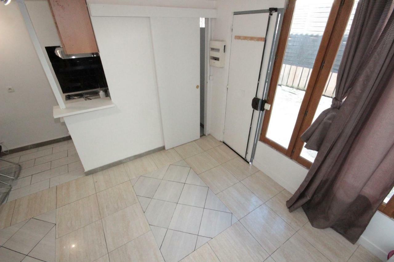 Ymmo 93500 Apartment Pantin Exterior photo